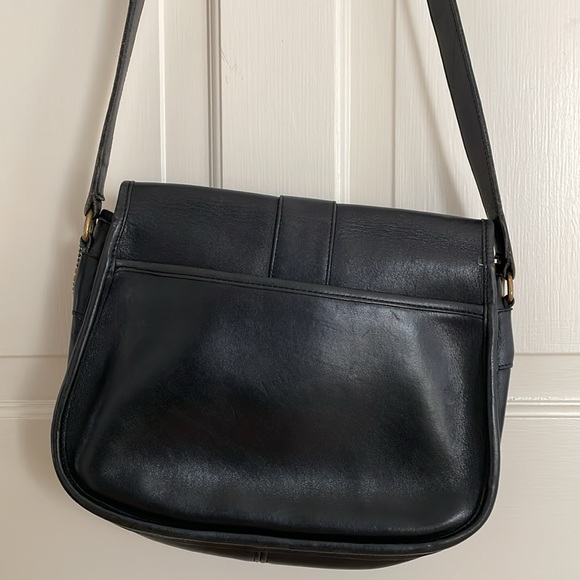 Coach Vintage Black Leather Saddle Bag - Picture 7 of 11